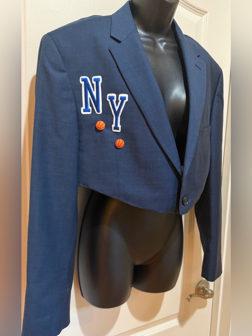 UPcycled NY KNICKS inspired Cropped Navy Blazer Jacket with Lettering size L - Picture 2 of 4